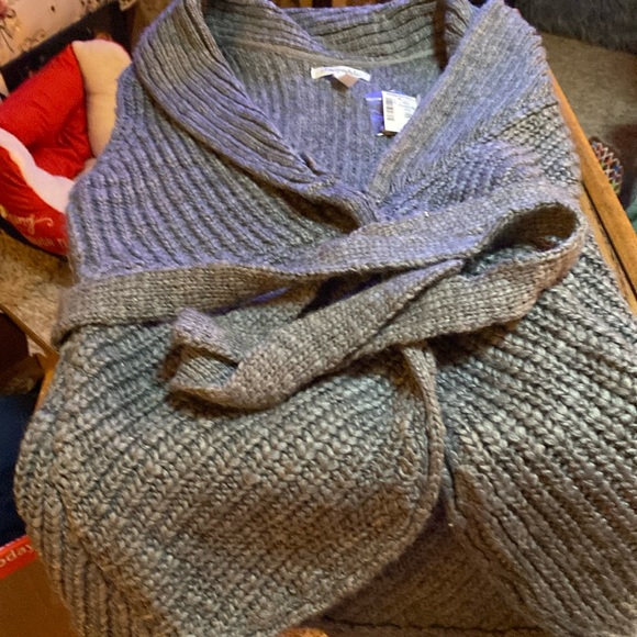 Juniors medium aeropastel grey vest NWT - Picture 1 of 2